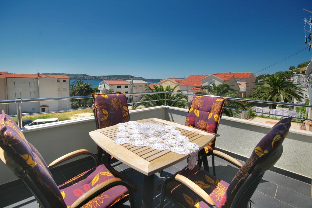 Apartmani Mane Trogir Exterior foto