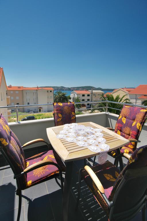 Apartmani Mane Trogir Exterior foto